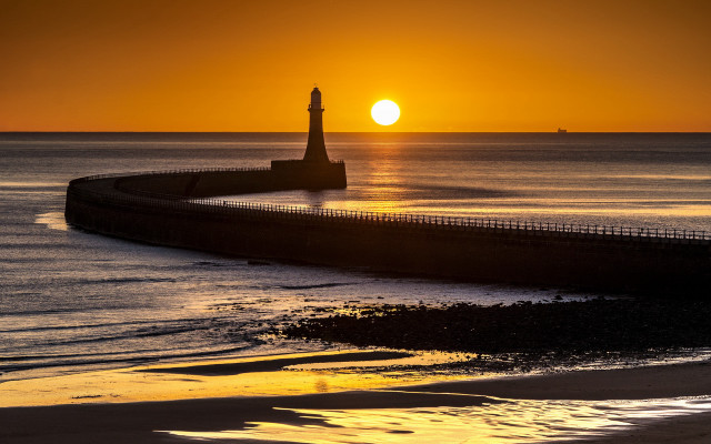Lighthouse beach sunset moon reflection free wallpaper for desktop - medium preview image