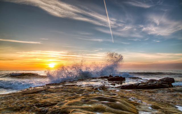 Wave rocky shore sunset ocean free wallpaper for desktop - medium preview image