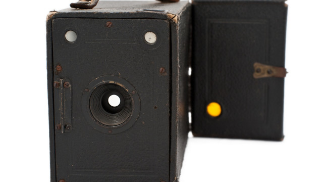 Camera yellow button black case free wallpaper for desktop - medium preview image