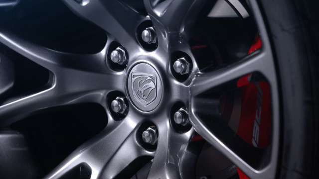 Car wheel red brake closeup free wallpaper for desktop - medium preview image