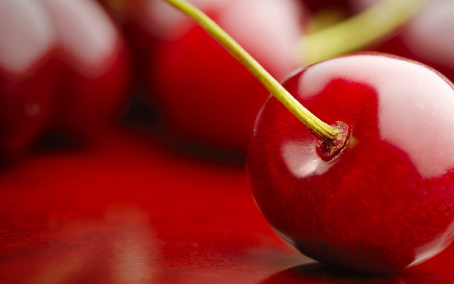 Cherry closeup macro blurry background free wallpaper for desktop - medium preview image