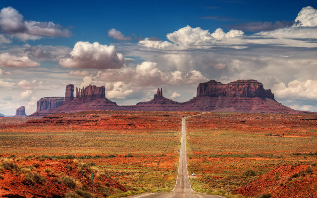 Desert road mountains clouds sunset free wallpaper for desktop - medium preview image