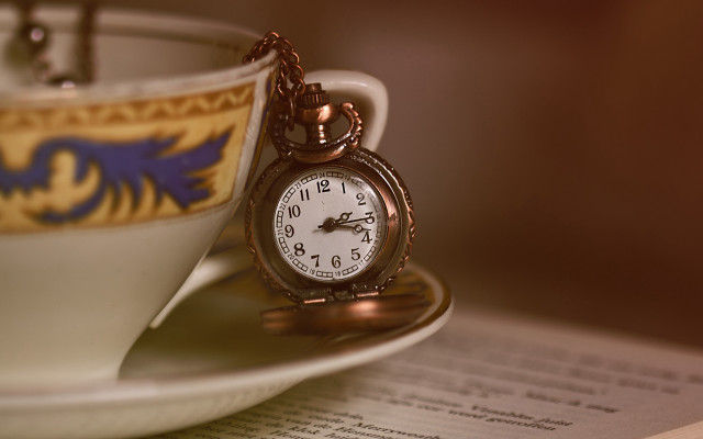 Pocketwatch coffeecup book chain steampunk free wallpaper for desktop - medium preview image