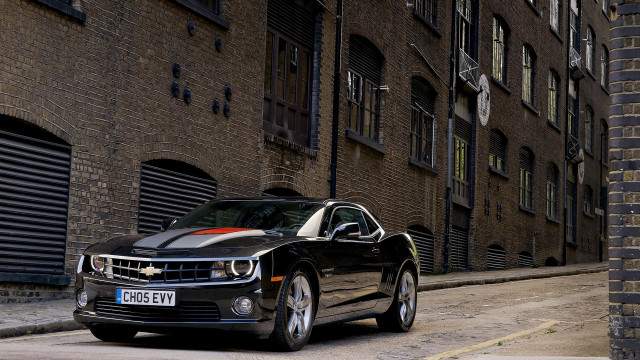Black car street building red free wallpaper for desktop - medium preview image