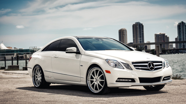 White mercedes benz digital military free wallpaper for desktop - medium preview image