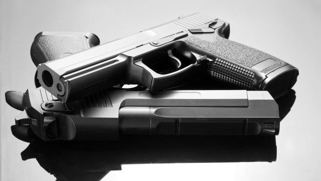 Gun rest blackwhite vector precisionism free wallpaper for desktop - medium preview image