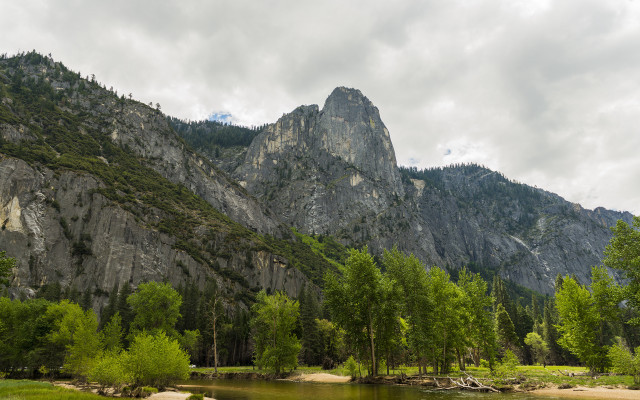 Mountain range river forest cloudy free wallpaper for desktop - medium preview image