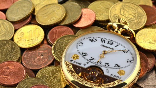 Pocket watch coins gold chain free wallpaper for desktop - medium preview image