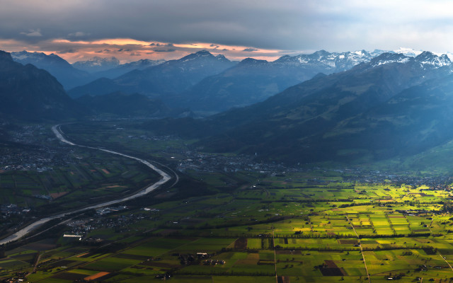 Valley river mountains sunset city free wallpaper for desktop - medium preview image