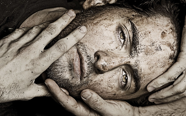 Dirty hands man crying starry free wallpaper for desktop - medium preview image