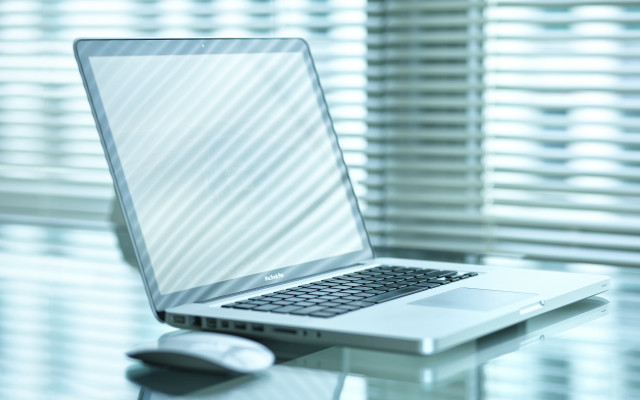 Laptop glass table mouse blinds free wallpaper for desktop - medium preview image