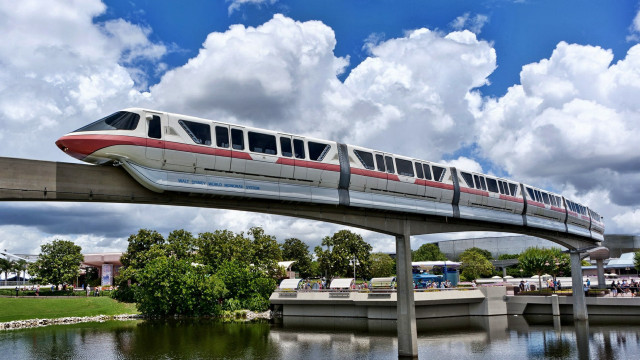 Train bridge river cityscape blue free wallpaper for desktop - medium preview image