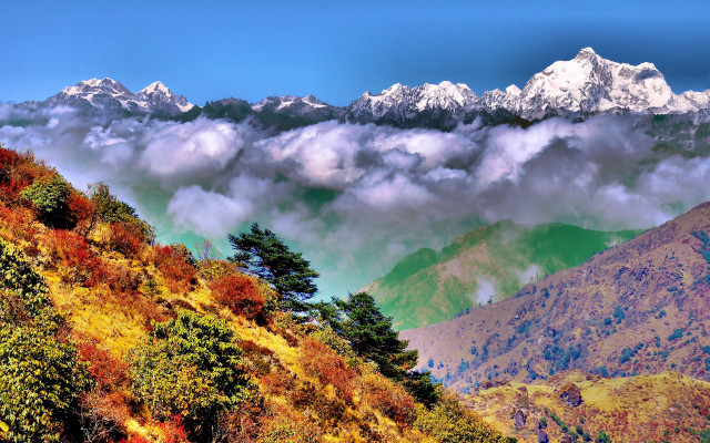 Mountain range clouds forests autumn free wallpaper for desktop - medium preview image