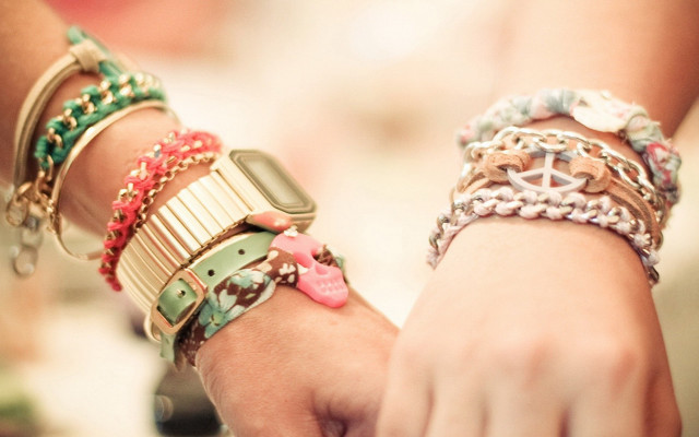 Bracelets holding hands cellphone pastel free wallpaper for desktop - medium preview image