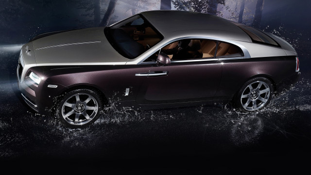 Car water splash astronaut night free wallpaper for desktop - medium preview image