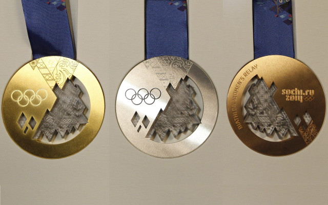 Olympic medals gold mountain blue free wallpaper for desktop - medium preview image