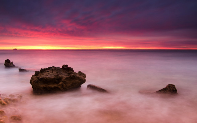 Rocky beach pink sky mountain free wallpaper for desktop - medium preview image