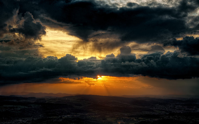 Sunset dark clouds sunshine valley free wallpaper for desktop - medium preview image