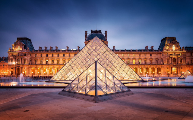 Glass pyramid paris fountain night free wallpaper for desktop - medium preview image