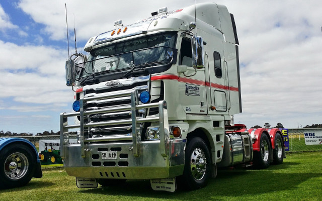 Large truck green field blue free wallpaper for desktop - medium preview image
