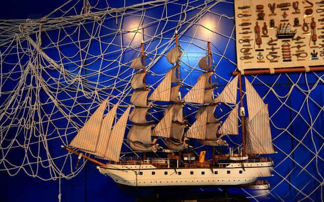 Model ship museum blue net #2 free wallpaper for desktop - medium preview image