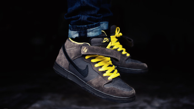 Sneakers yellow laces feet air free wallpaper for desktop - medium preview image