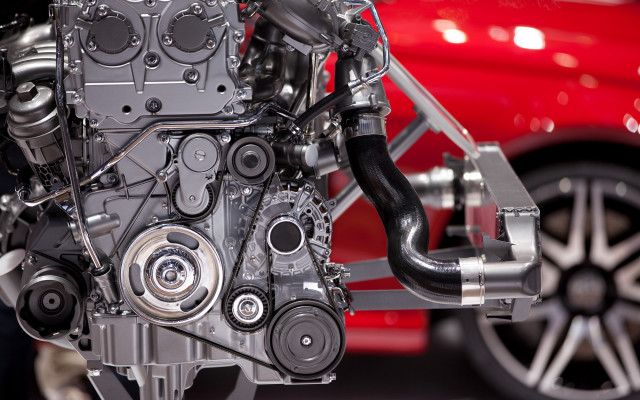 Car engine red background intricate free wallpaper for desktop - medium preview image