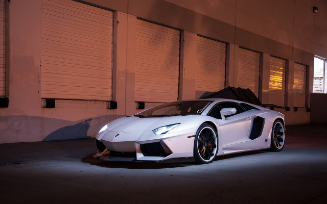 White sports car garage black #2 free wallpaper for desktop - medium preview image