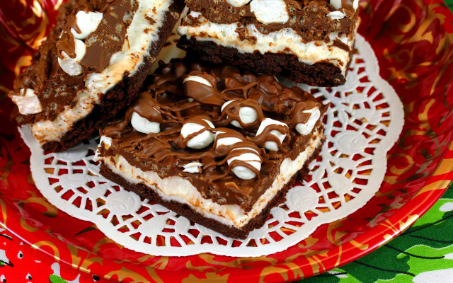 Desserts plate table doily rococo free wallpaper for desktop - medium preview image