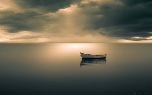 Boat water cloudy sky sunset free wallpaper for desktop - medium preview image
