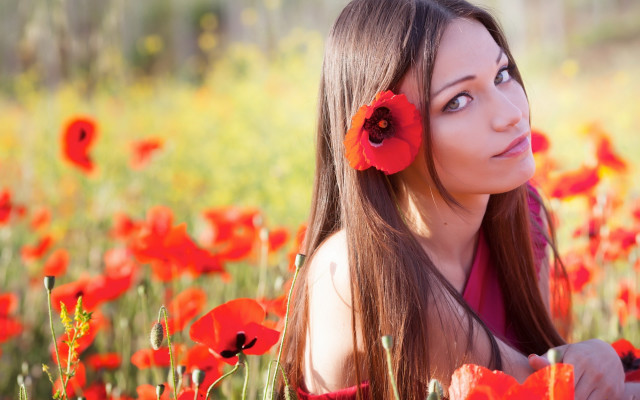 Woman redflowers autumn blurry kimono free wallpaper for desktop - medium preview image