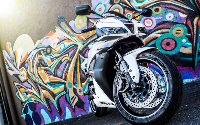 Motorcycle colorful wall graffiti doorway free wallpaper for desktop - medium preview image