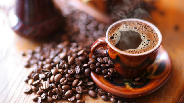 Coffee table beans grinder steam free wallpaper for desktop - medium preview image