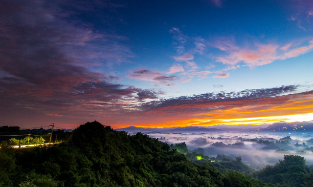 Sunset mountain bridge foggy valley free wallpaper for desktop - medium preview image