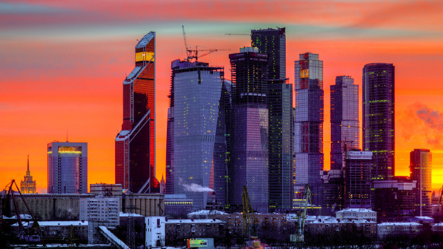 Tokyo skyline dusk red sky free wallpaper for desktop - medium preview image