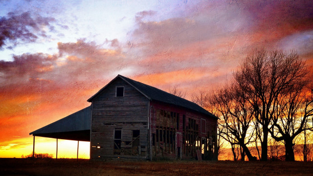 Barn red roof sunset tree free wallpaper for desktop - medium preview image