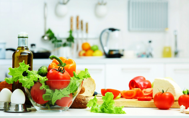 Vegetables egg bowl kitchen blurry free wallpaper for desktop - medium preview image