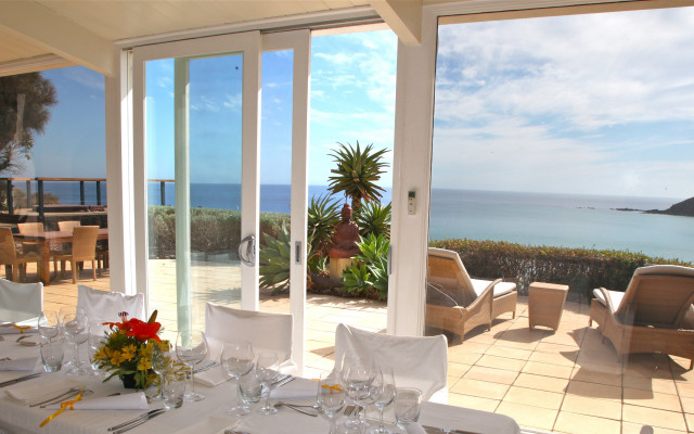 Ocean view table beach chairs free wallpaper for desktop - medium preview image