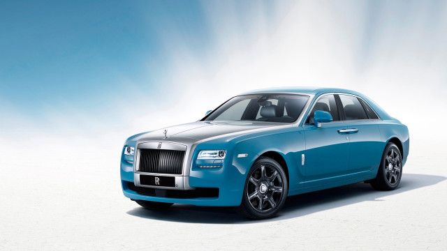 Blue rollsroyce white room sky free wallpaper for desktop - medium preview image
