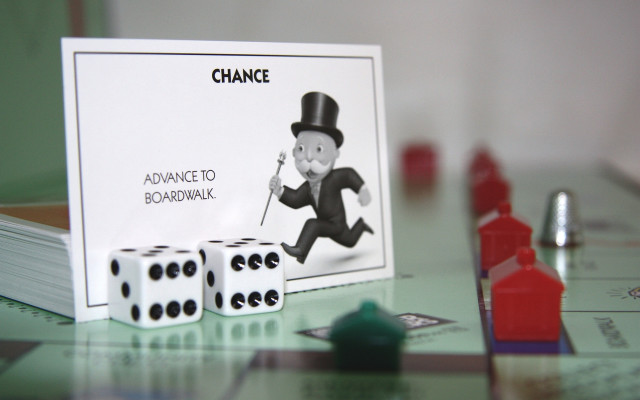 Monopoly dice card man house free wallpaper for desktop - medium preview image
