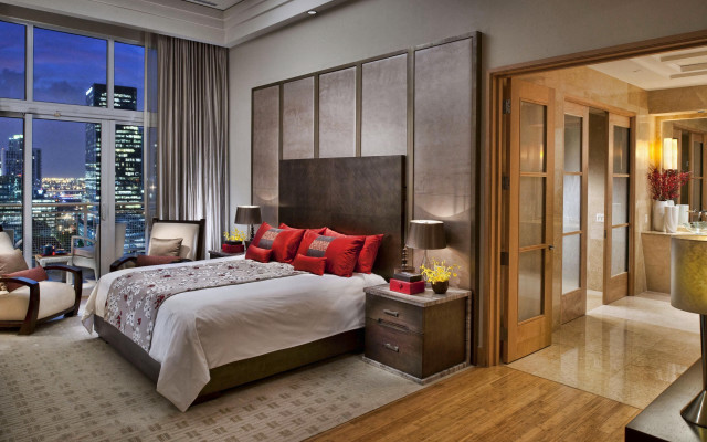 Bedroom cityscape night warm lighting free wallpaper for desktop - medium preview image