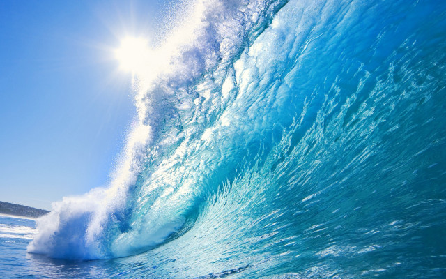Large wave breaking sunshine blue free wallpaper for desktop - medium preview image