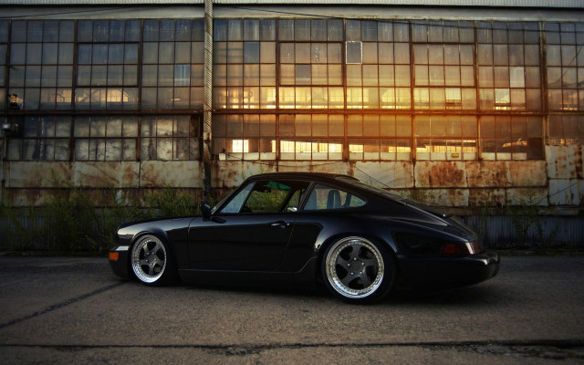 Black porsche building window rusty free wallpaper for desktop - medium preview image