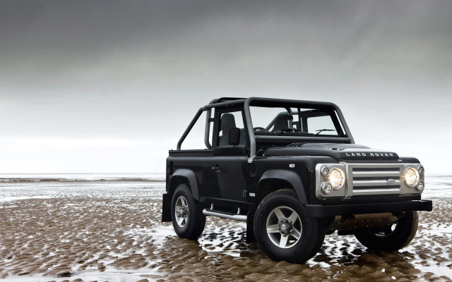 Black land rover beach snow free wallpaper for desktop - medium preview image