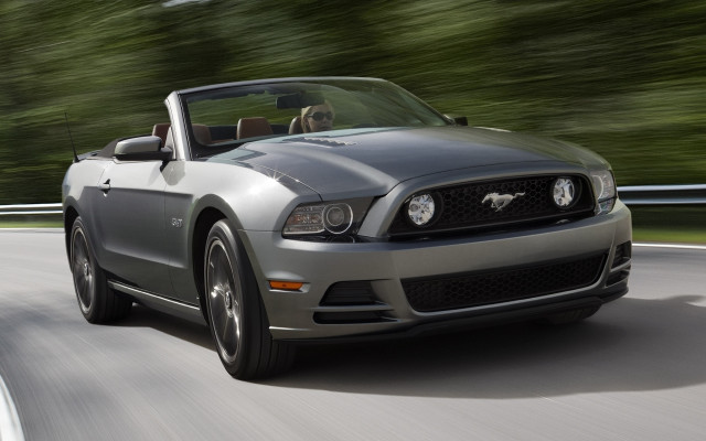 Silver mustang convertible driving road free wallpaper for desktop - medium preview image