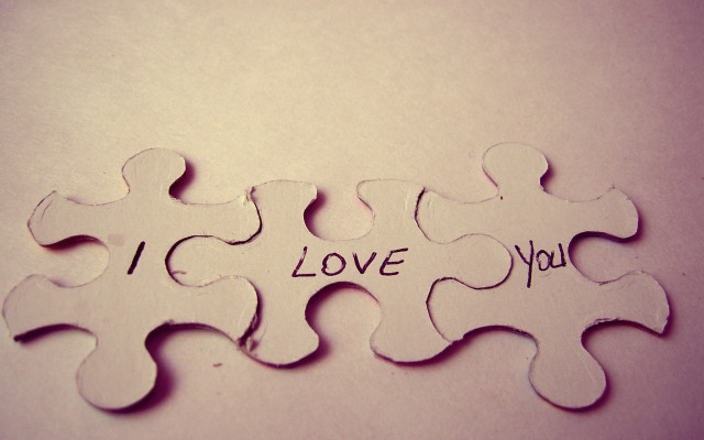 Puzzle love missing smoke gradient free wallpaper for desktop - medium preview image