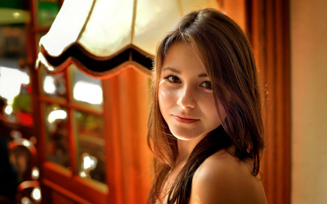 Woman lamp room bokeh photorealistic free wallpaper for desktop - medium preview image