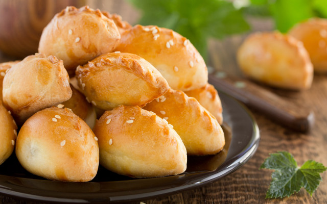 Bread rolls sesame seeds wooden free wallpaper for desktop - medium preview image