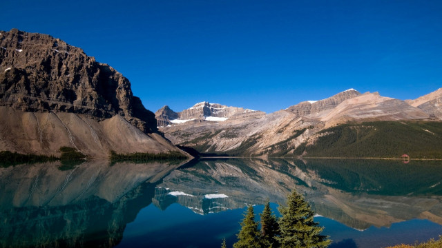 Mountain lake reflection bridge city free wallpaper for desktop - medium preview image