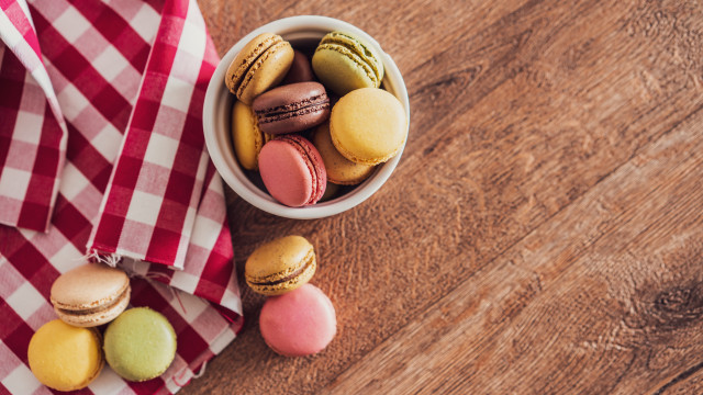Macaroons bowl checkered cloth napkin free wallpaper for desktop - medium preview image
